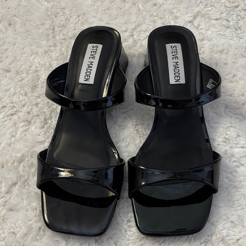 Steve Madden Glossy Black Heels